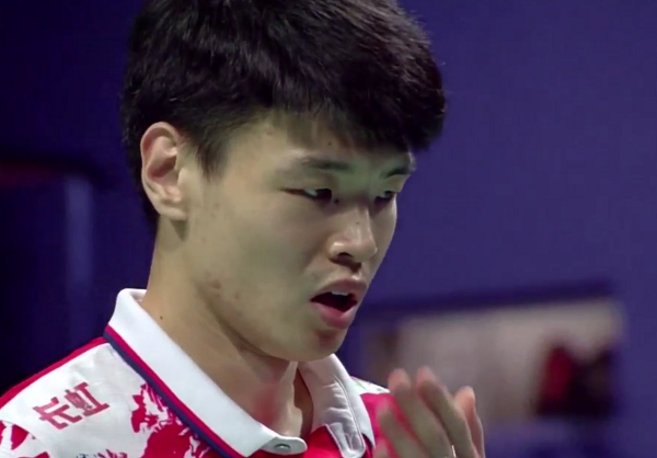 丹麦队横扫中国队，黄鸭组合点燃赛场