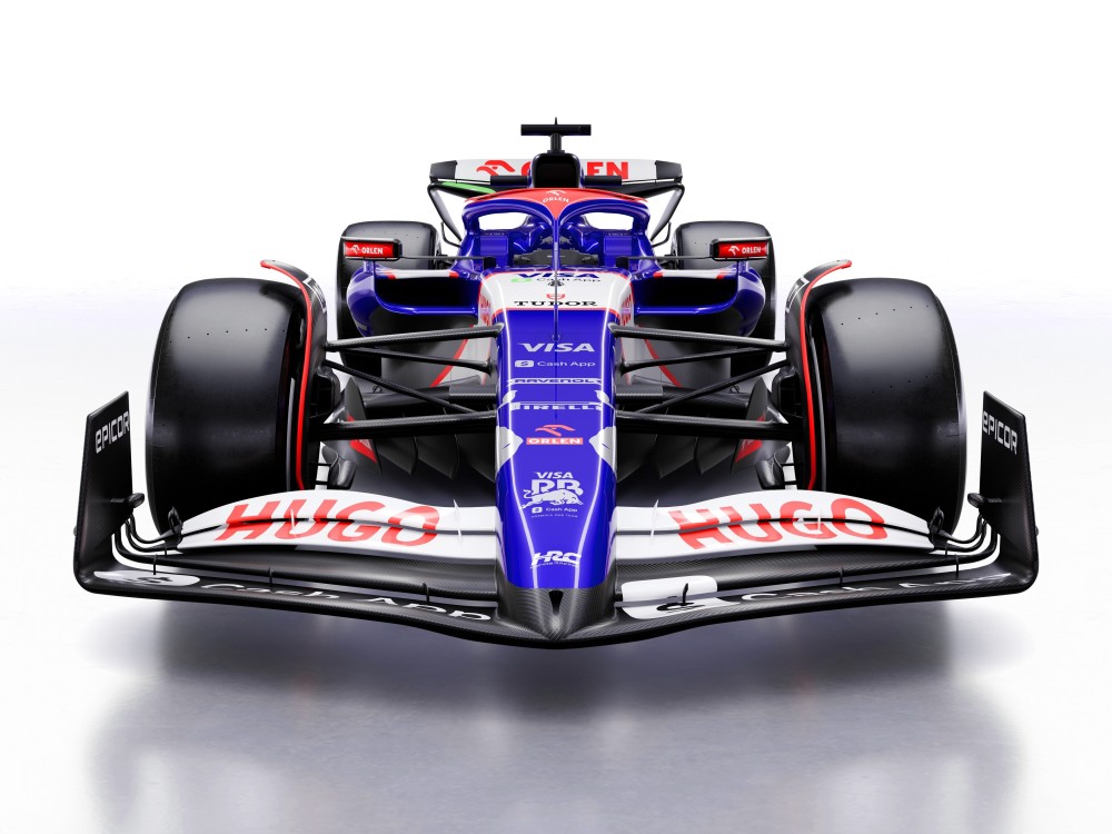 哈斯车队鏖战雷诺车队,拉塞尔关键制胜 哈斯车队鏖战雷诺车队,拉塞尔关键制胜