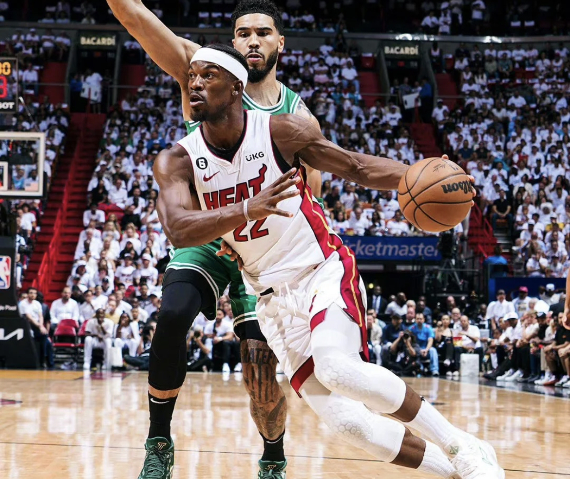 上海队翻盘广东队，塔图姆扛起全队