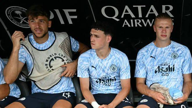 日本轻取巴西,罗德里高光表现 日本轻取巴西,罗德里高光表现